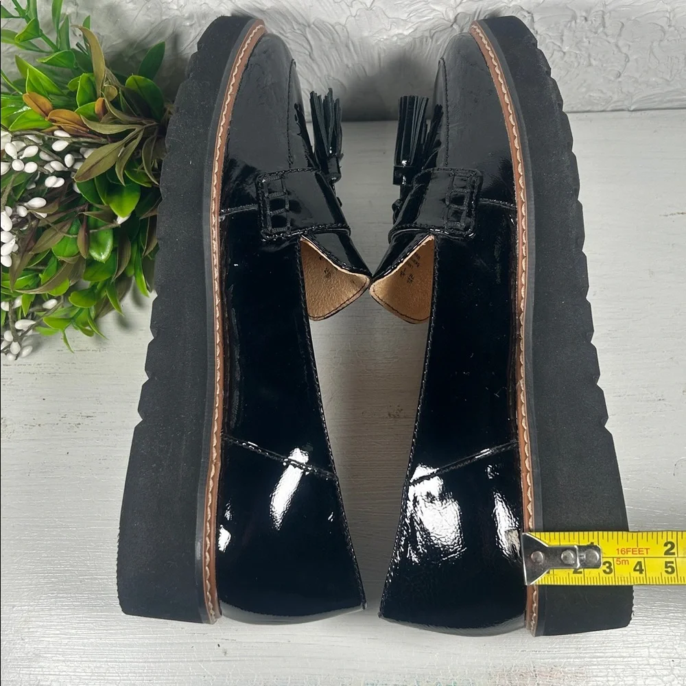 NWOT Naturalizer Ellie Blk Patent Leather Loafers with Tassels Size 7 NWOT Shoe - Picture 10 of 12